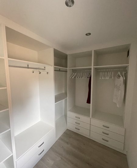 photo_5803094545041308563_y